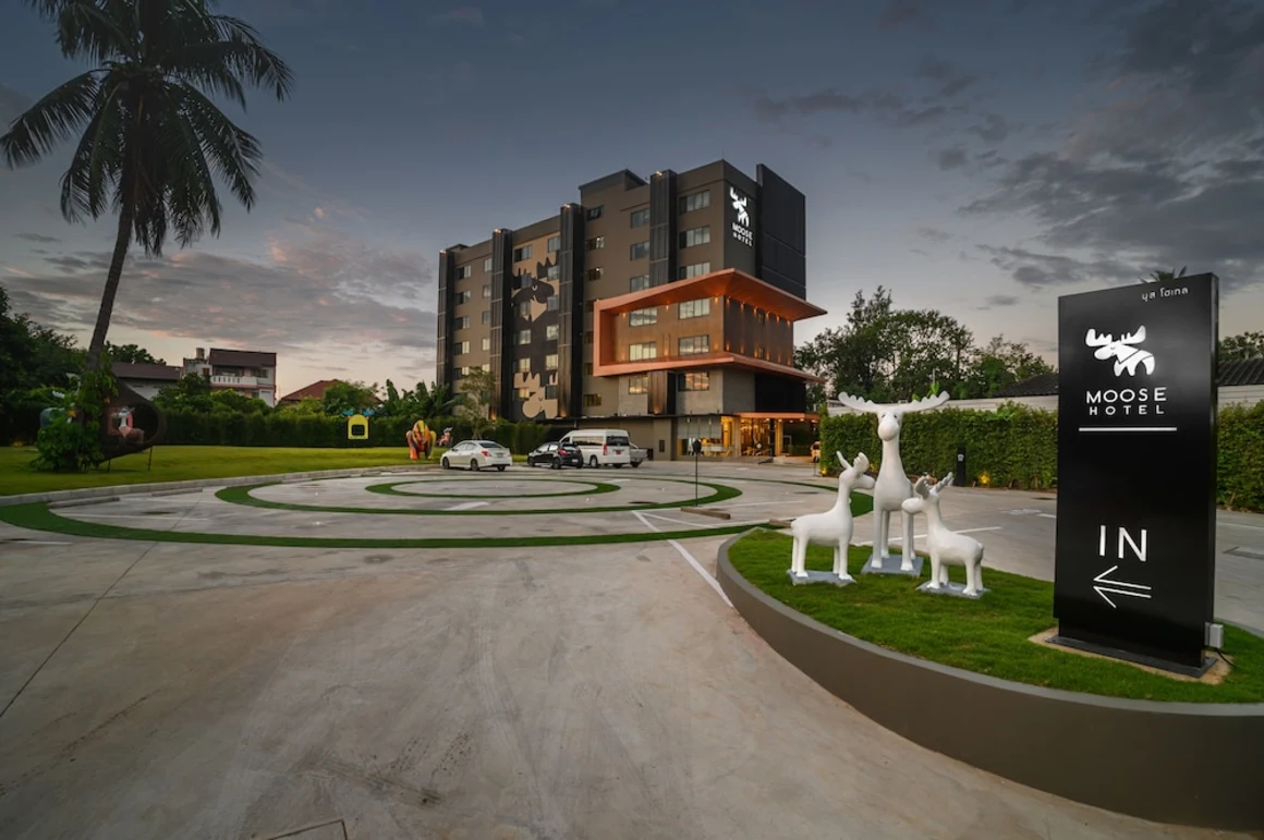 มูสโฮเทล (Moose Hotel) เชียงใหม่