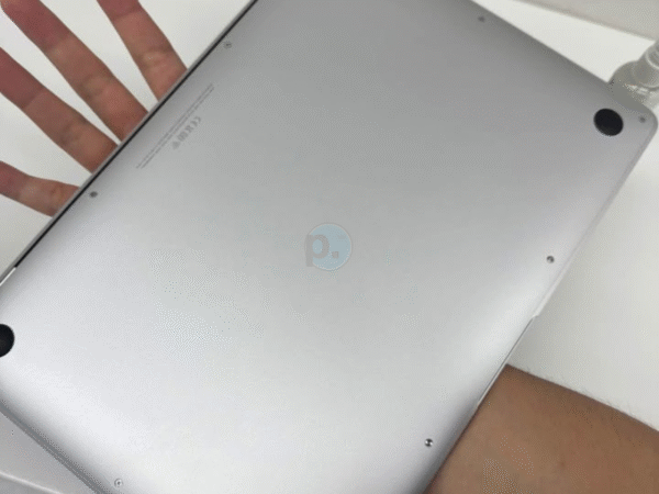Macbook air 2020 M1 - Image 5